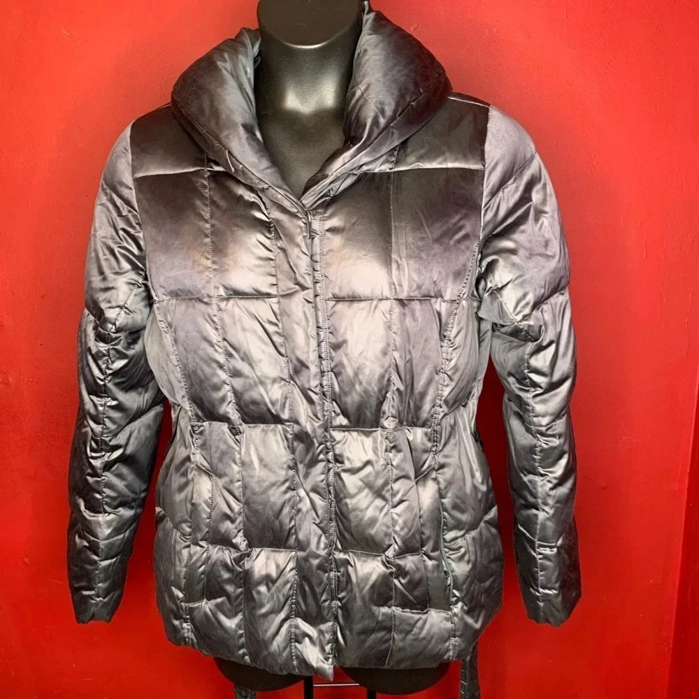 Lands End Women’s Puffer Coat Size M